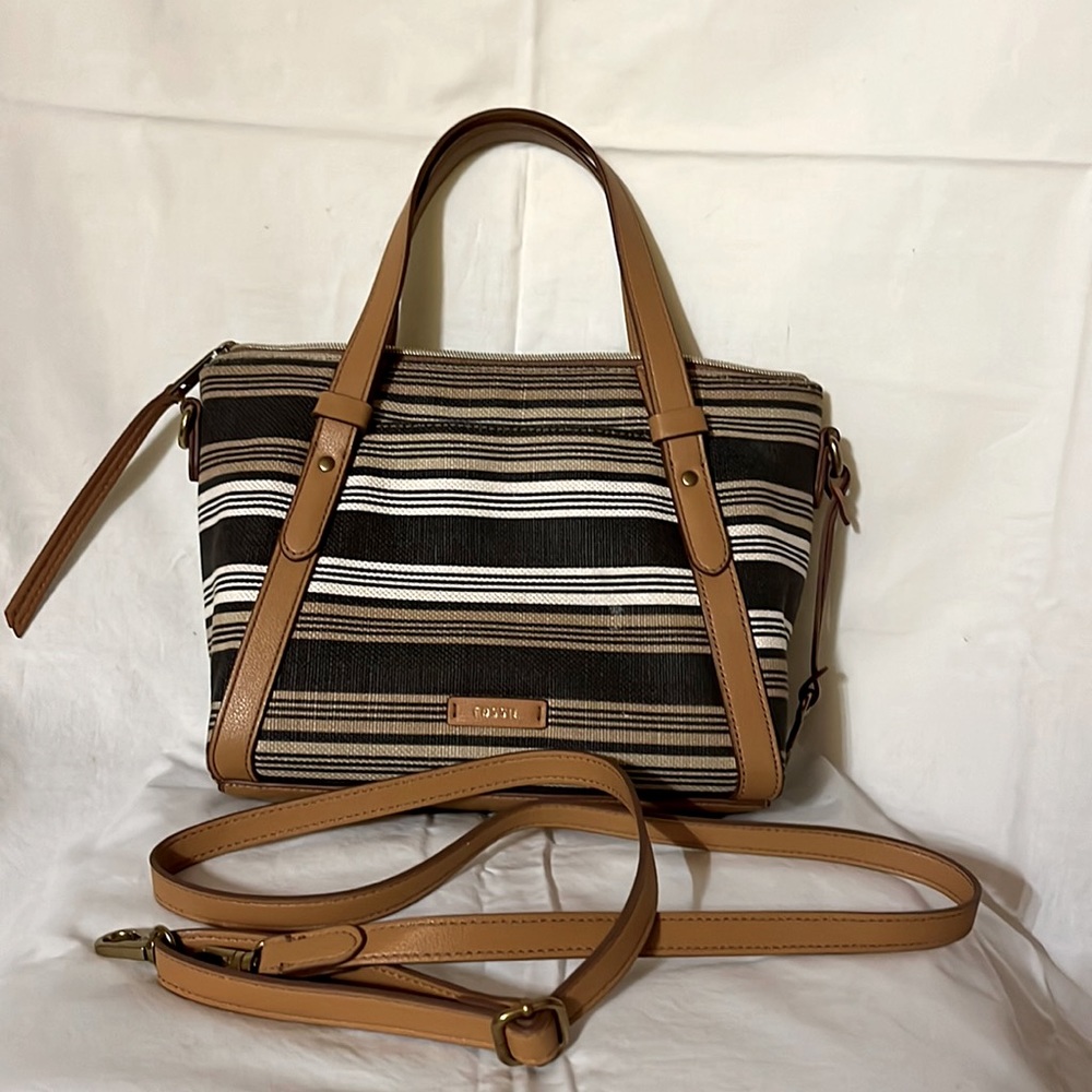 Gently used Fossil “Avondale” satchel